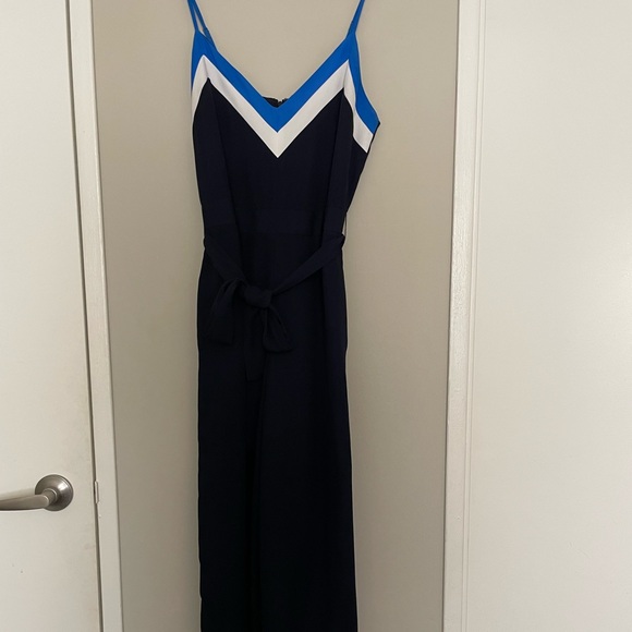 Banana Republic jumpsuit, Size 2 - Picture 1 of 6